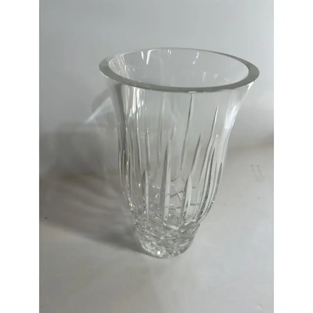 Crystal Vase 7” Heavy Elegant Beautiful Diamond Glass Flower Vase